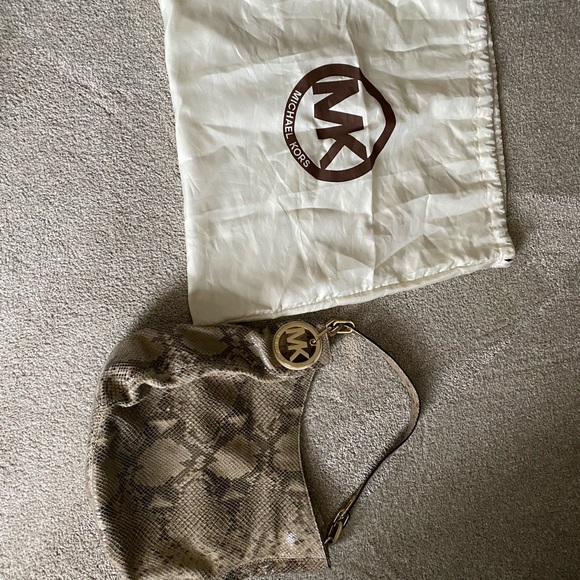 Michael Kors Python Fulton - Picture 5 of 7